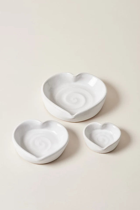Farmhouse Pottery Heart Dish (Set of Three)